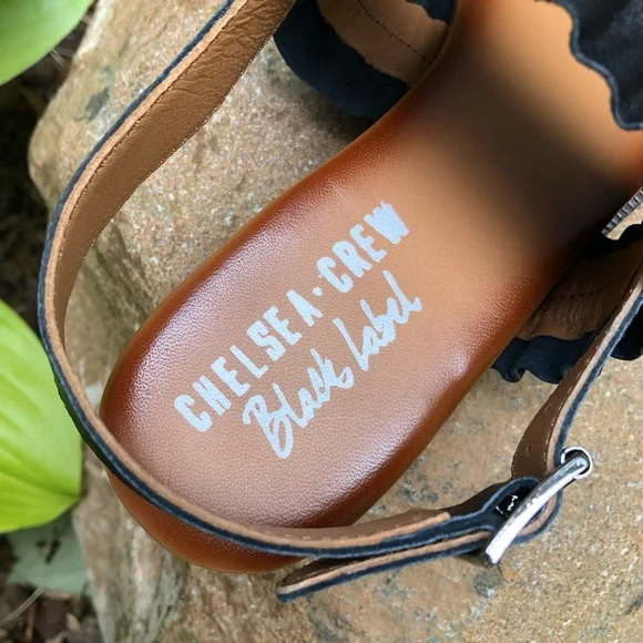 🖤 Chelsea Crew Leather Ruffled Sandal 🖤 - Picture 6 of 15